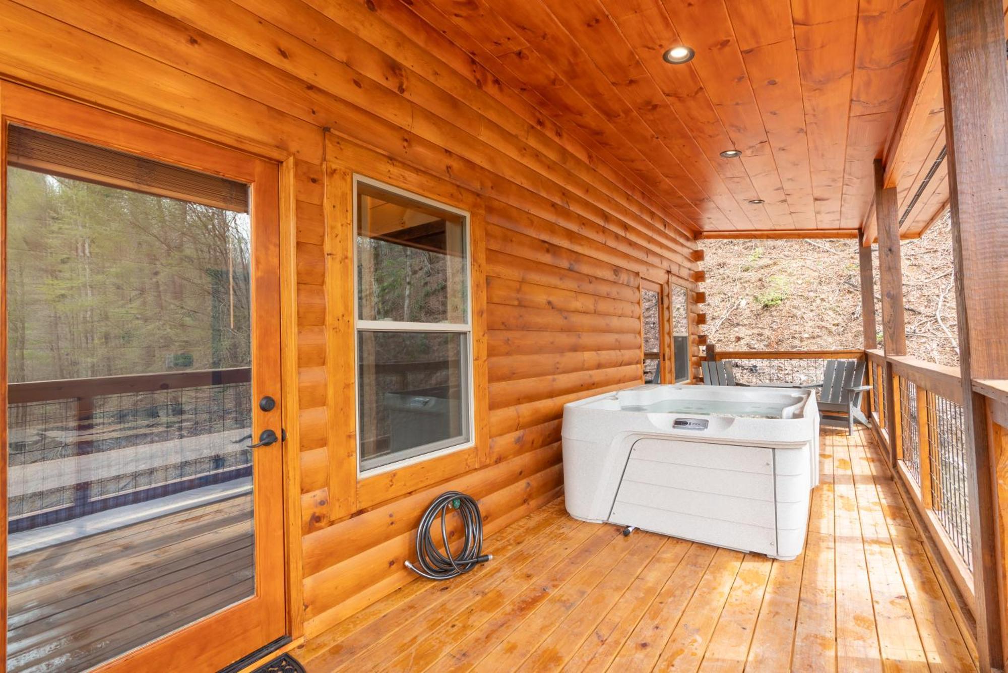 Hawks Nest Mountain Cabin セバービル エクステリア 写真